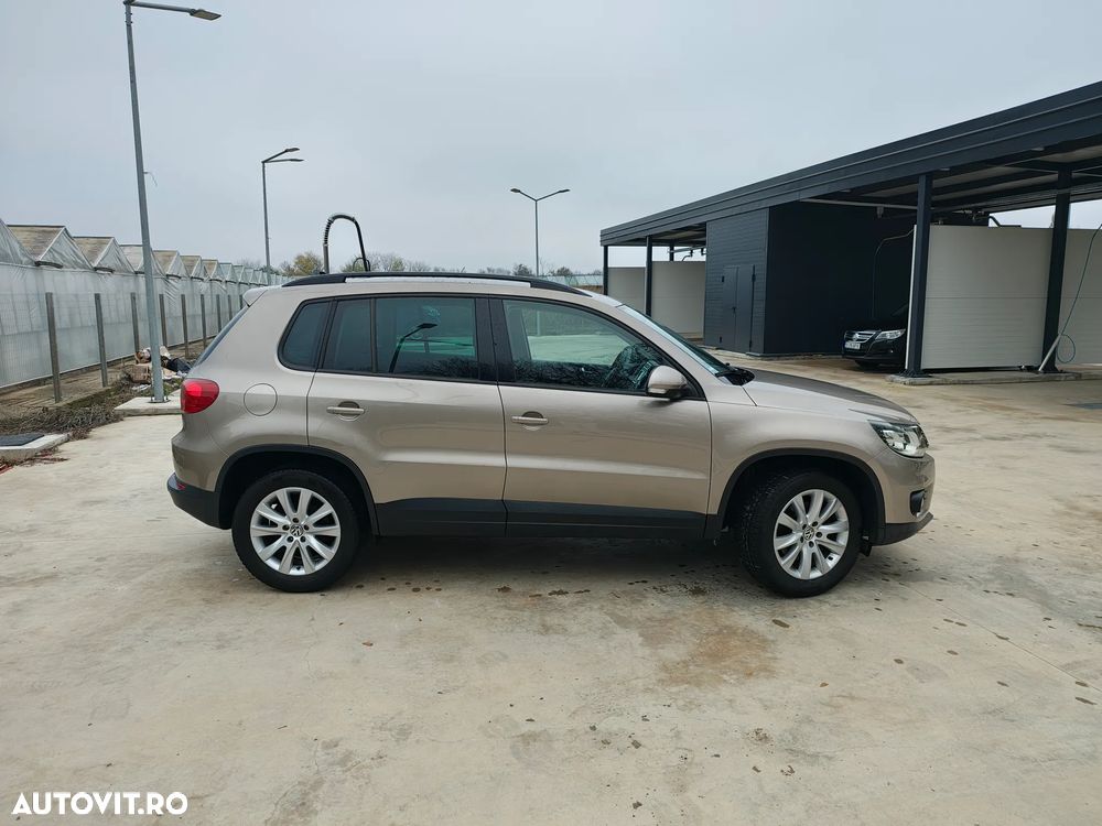 Volkswagen Tiguan 1.4 TSI BMT Sport&Style - 10