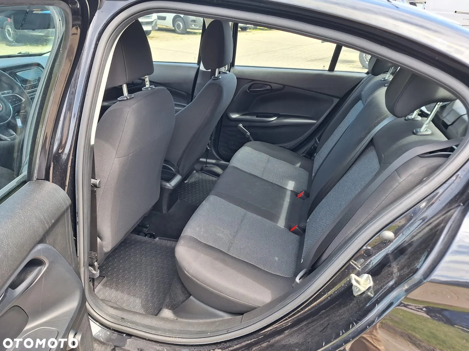 Fiat Tipo 1.0 T3 - 18