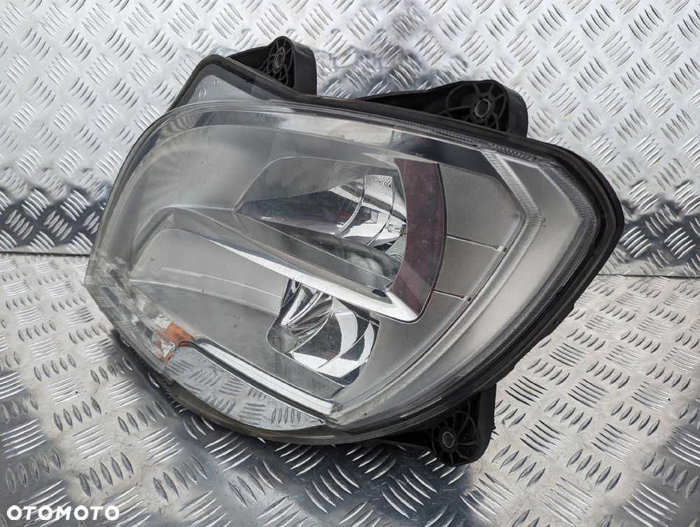 LAMPA FULL LED DAF XF 106 EURO 6 LEWA STRONA - 2