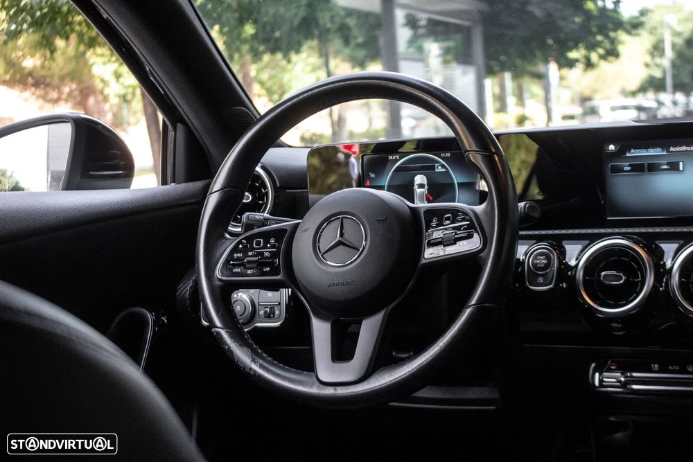 Mercedes-Benz A 180 d Progressive Aut. - 30