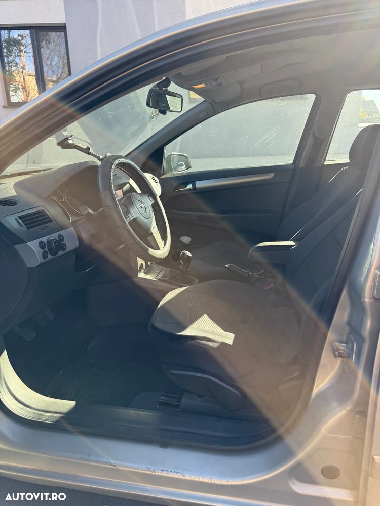 Opel Astra Classic 1.6i - 7