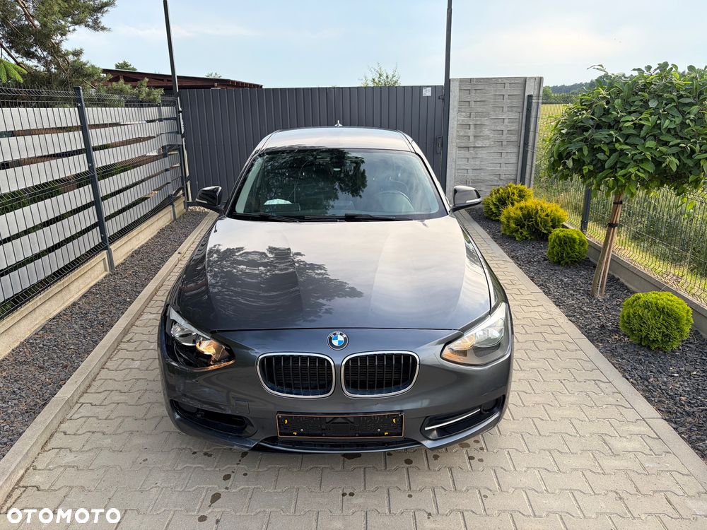 BMW Seria 1 116i Sport Line - 2