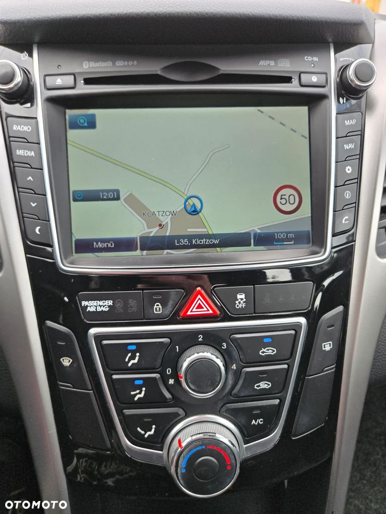 Hyundai i30 - 34
