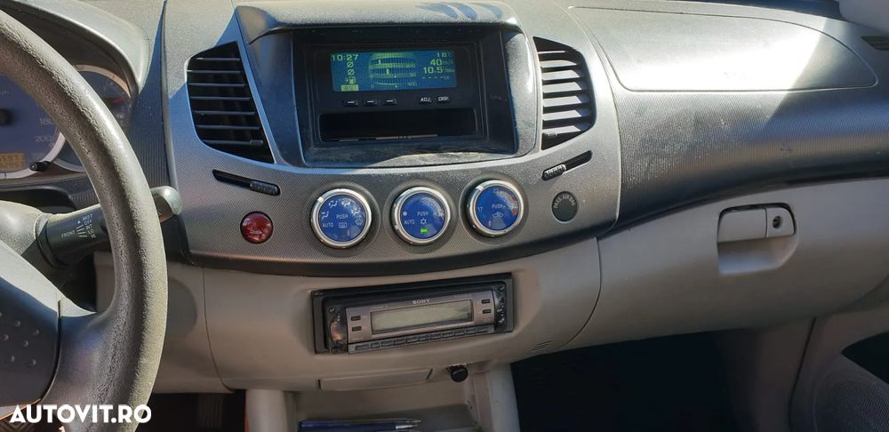 Mitsubishi L200 - 7