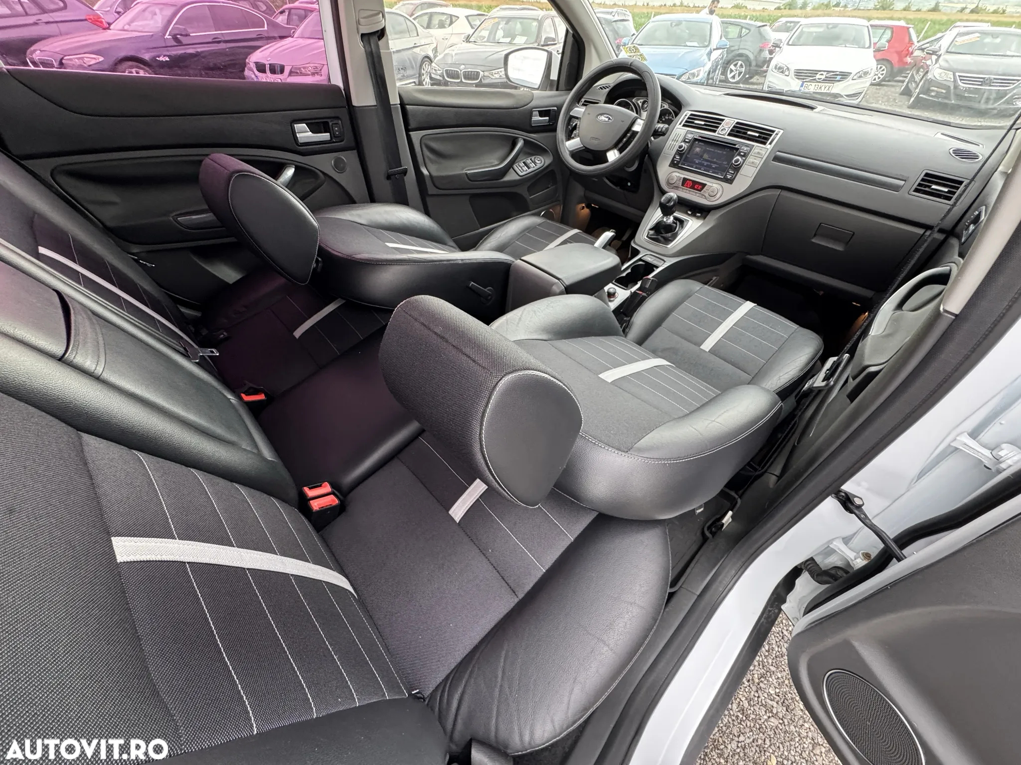 Ford Kuga 2.0 TDCi 4WD Titanium - 30
