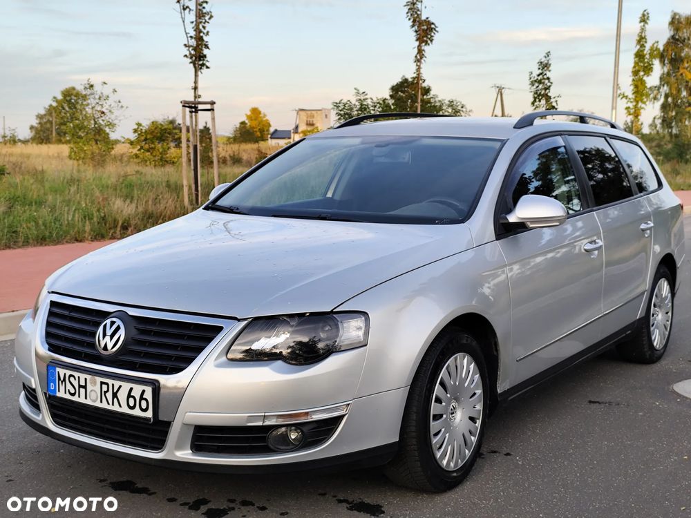 Volkswagen Passat 2.0 TDI DPF Individual Chrom - 35