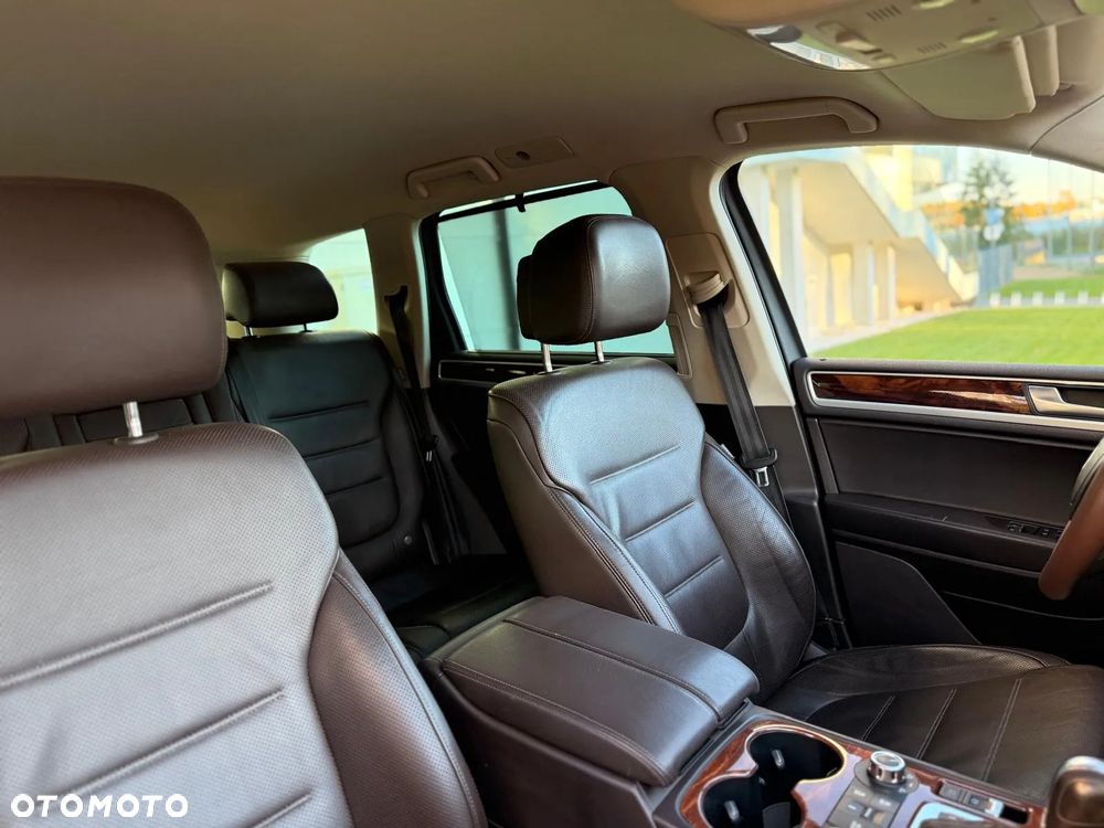 Volkswagen Touareg 3.0 V6 TDI 4XMot BMT - 14