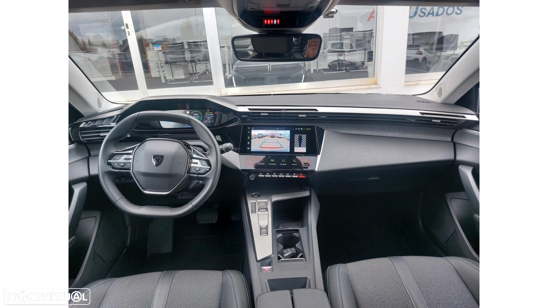 Peugeot 308 - 8