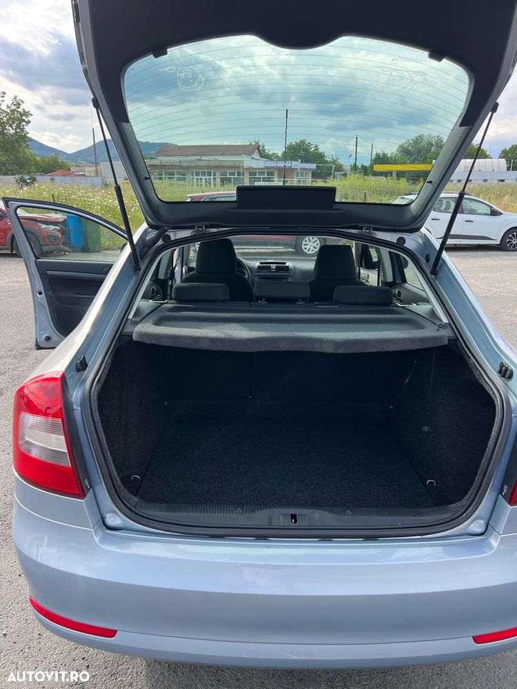 Skoda Octavia 1.4 Team Edition - 13