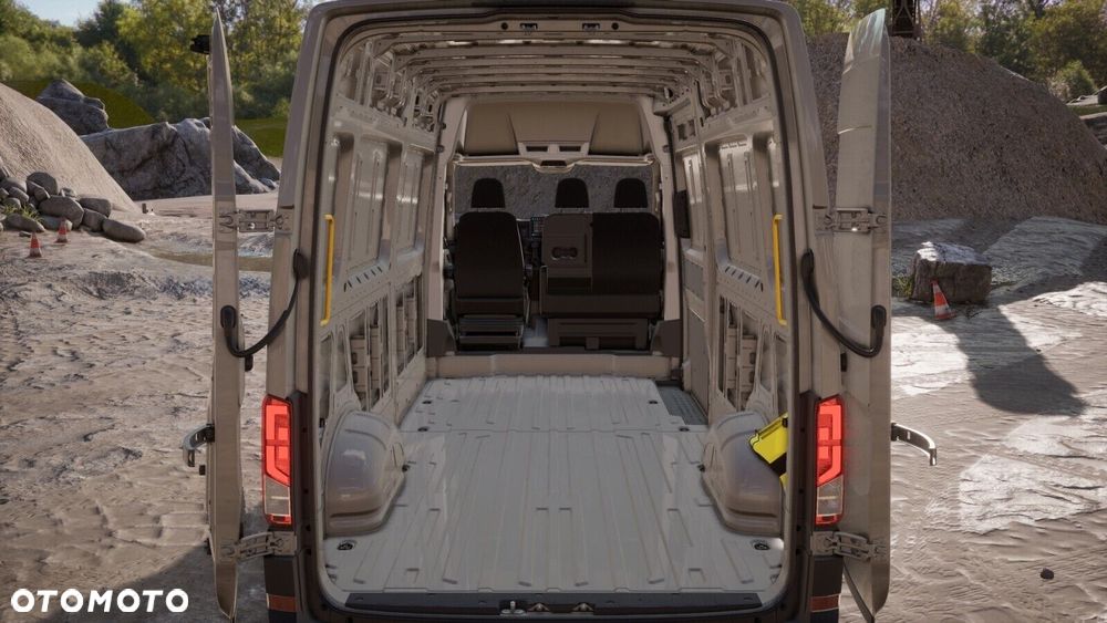 Volkswagen Crafter - 14