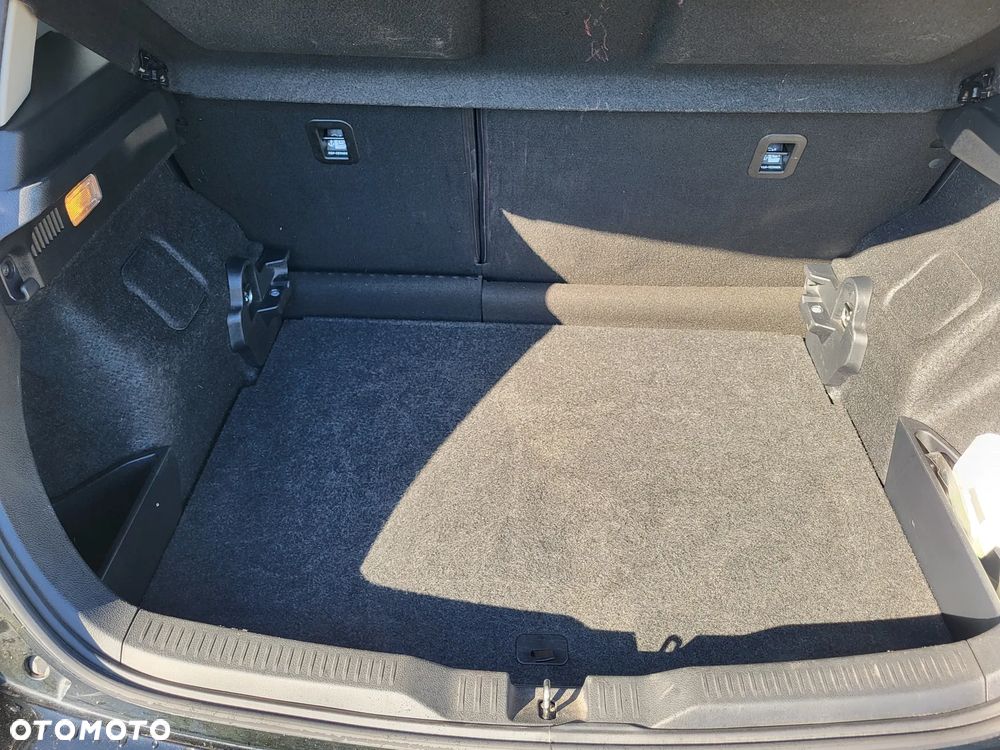Toyota Auris 1.2 T Dynamic - 8
