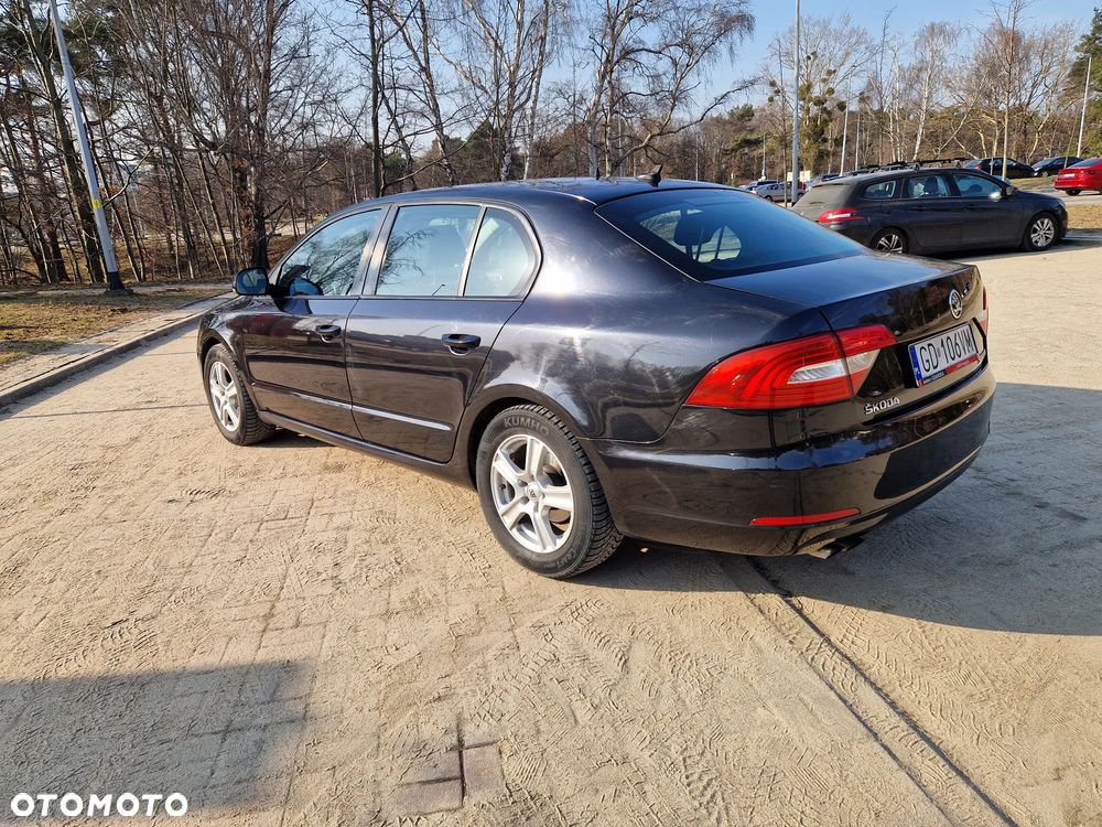 Skoda Superb 1.6 TDI Green tec Ambition - 11