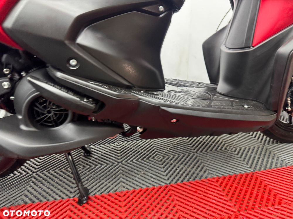 Yamaha RZ - 25