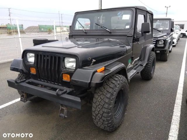 Jeep Wrangler - 6