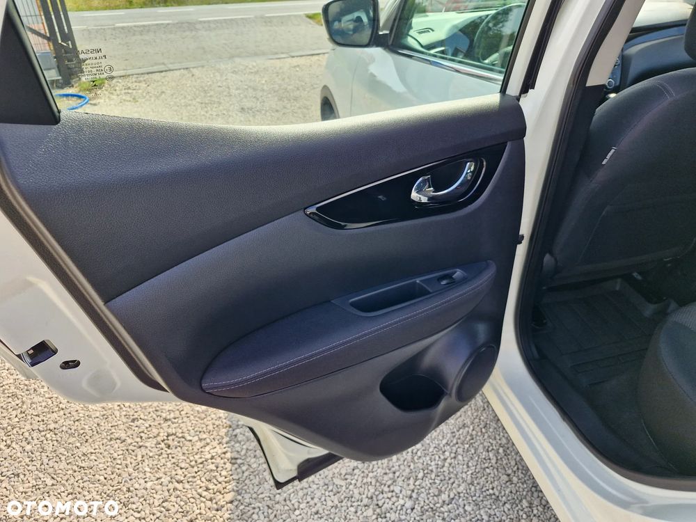 Nissan Qashqai - 17