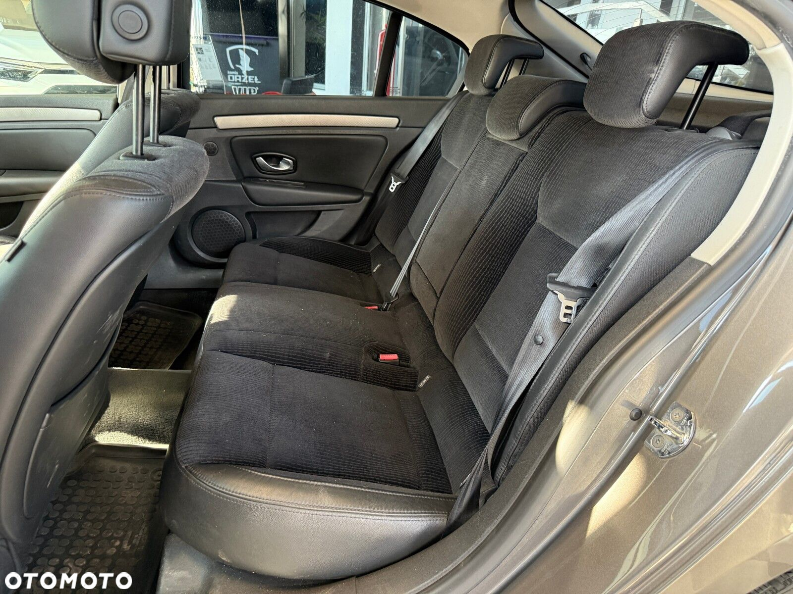 Renault Laguna - 11