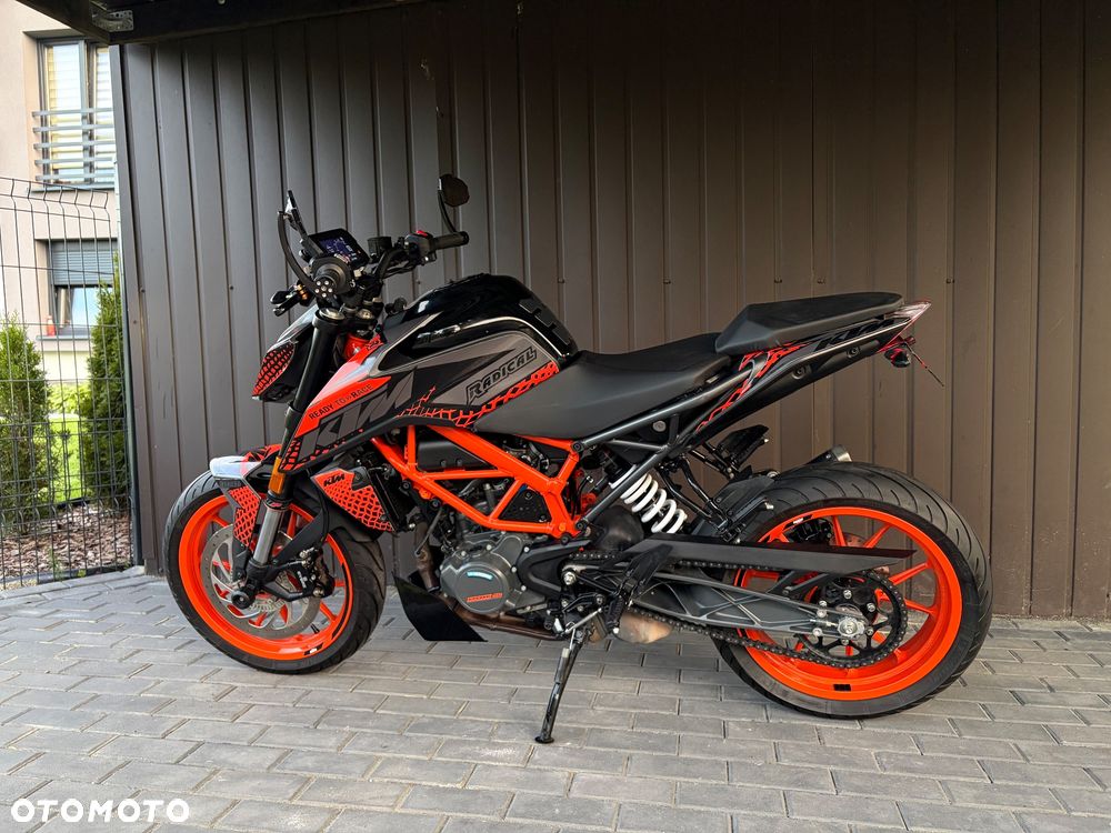 KTM Duke 125 - 40