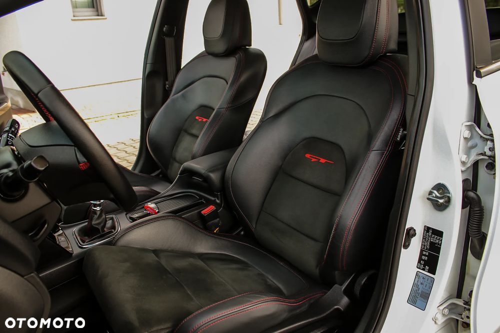 Kia Ceed 1.6 T-GDI GT-Track - 29