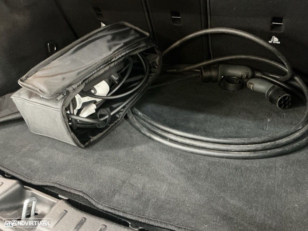 Mercedes-Benz GLA 250 - 8