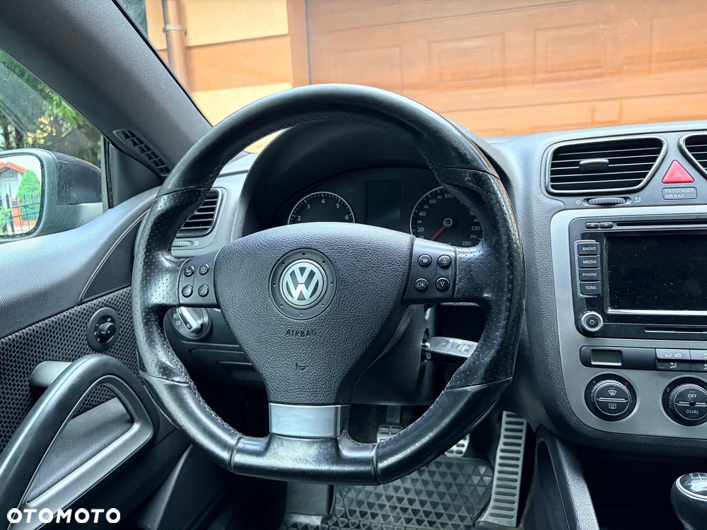 Volkswagen Scirocco - 30