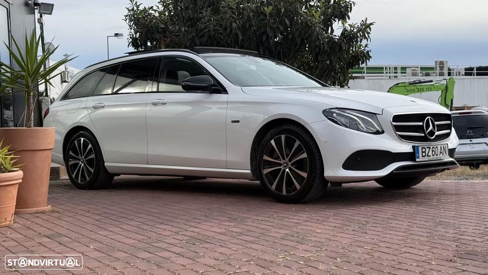 Mercedes-Benz E 300 de Avantgarde 4Matic - 13