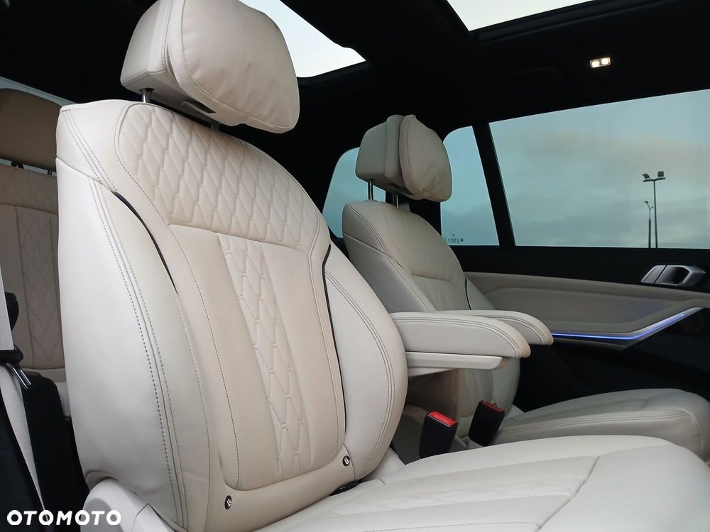 BMW X7 xDrive30d sport - 18