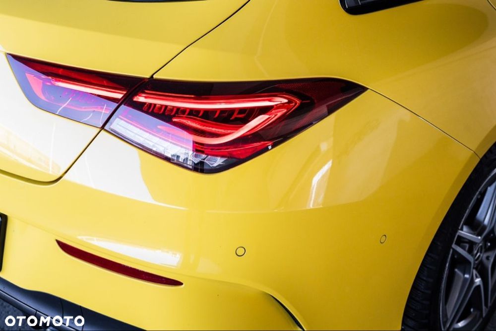 Mercedes-Benz CLA 200 AMG Line 7G-DCT - 23