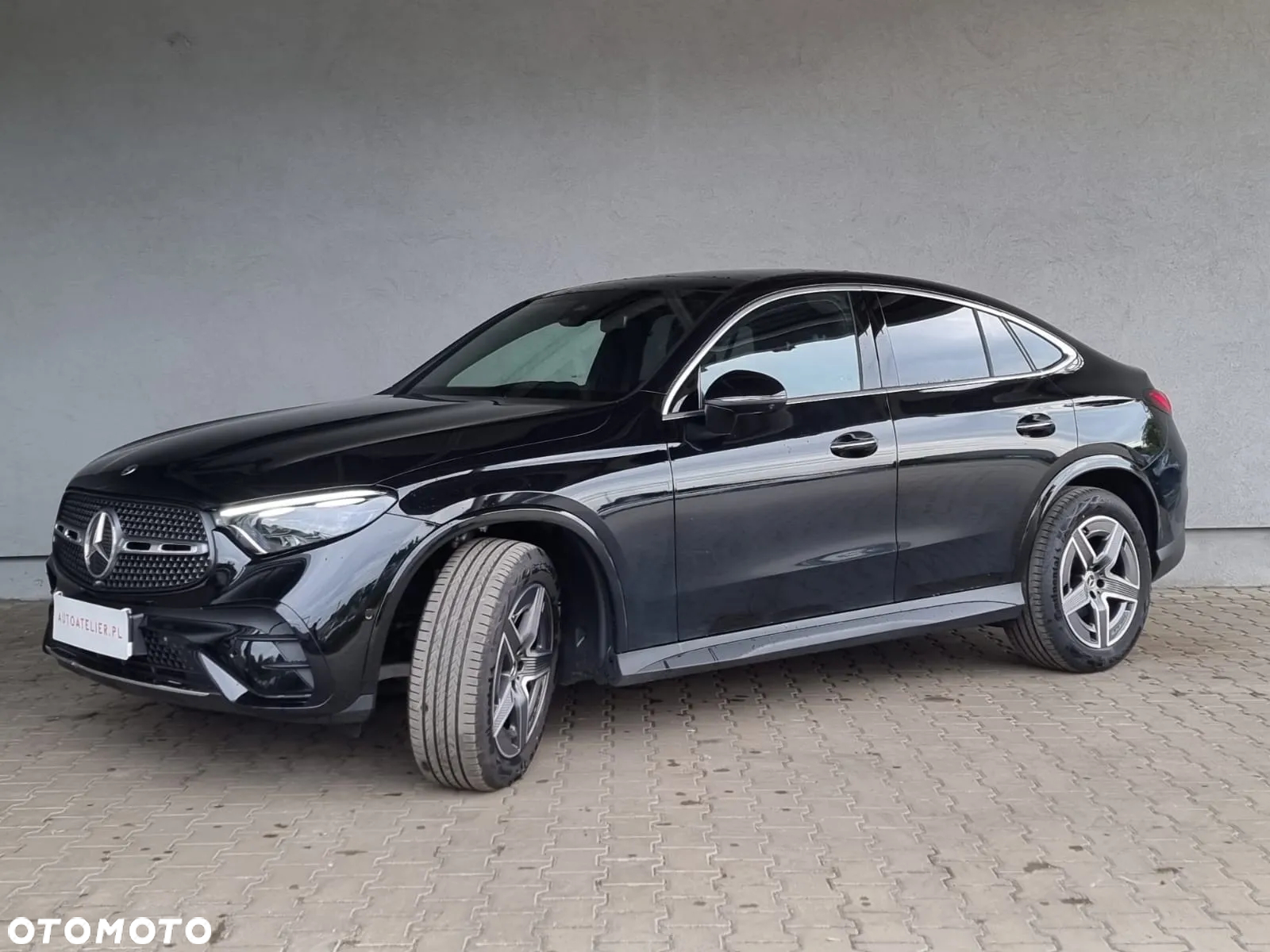 Mercedes-Benz GLC - 12