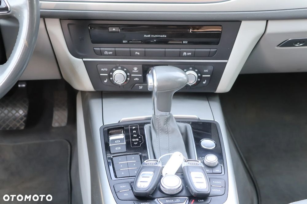 Audi A6 Avant - 8