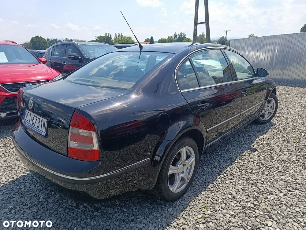 Skoda Superb - 5