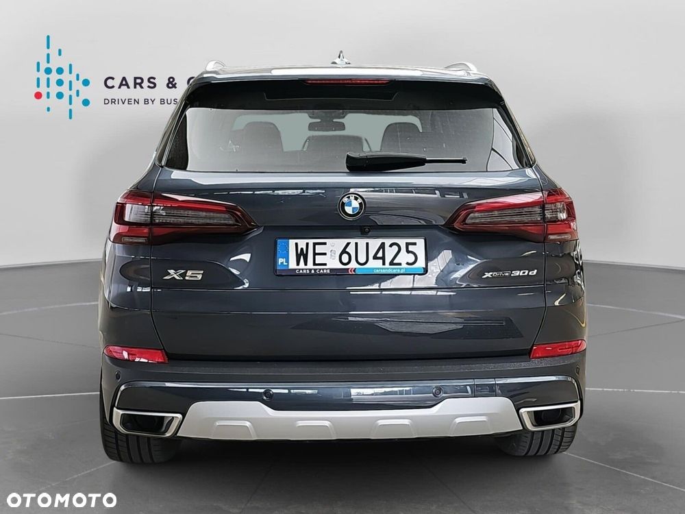 BMW X5 xDrive30d mHEV - 27