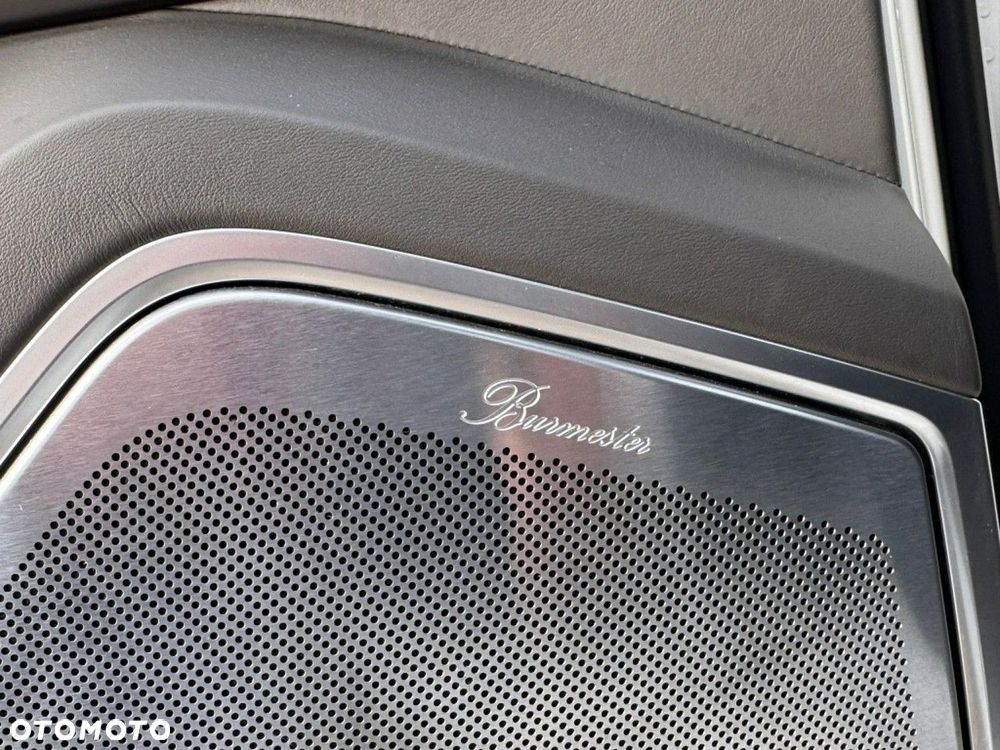 Porsche Cayenne Turbo - 18