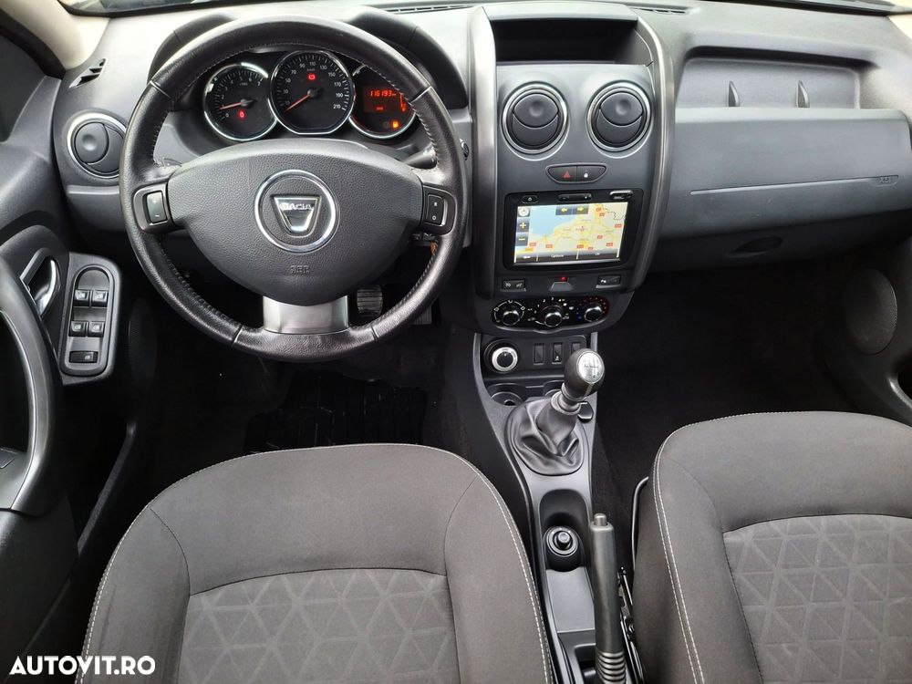 Dacia Duster dCi 110 FAP 4x4 Prestige - 10