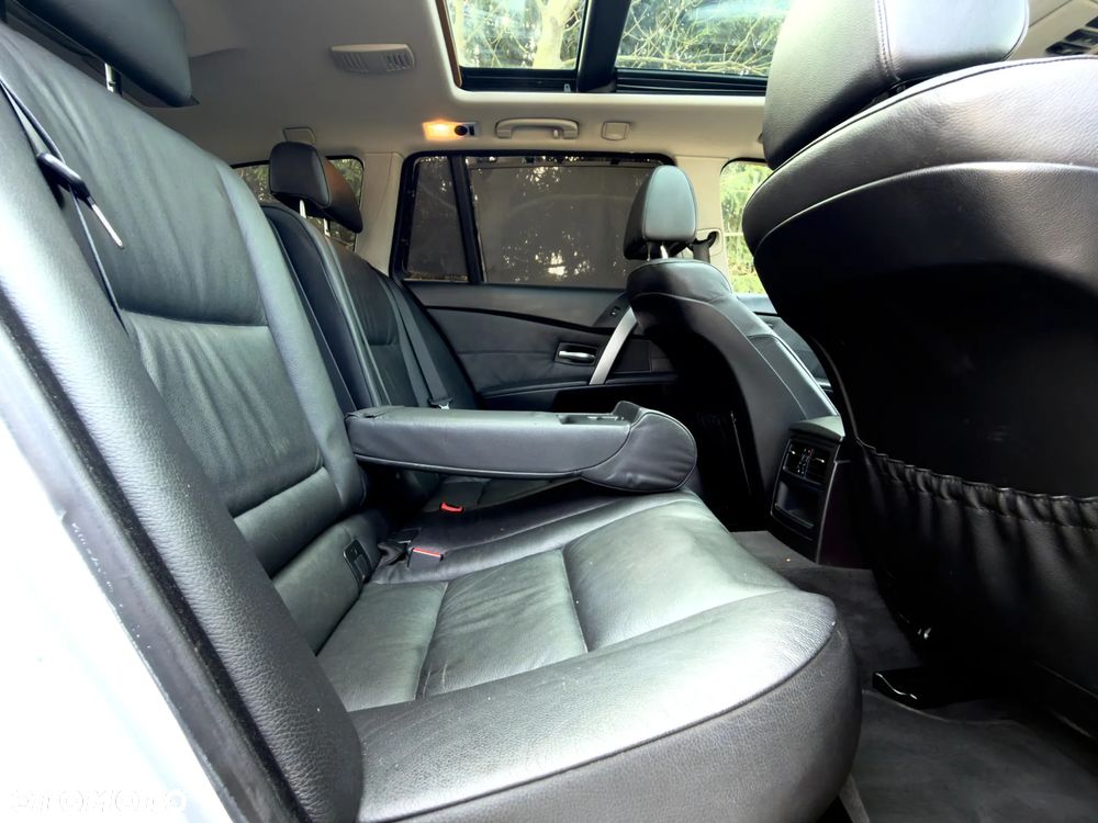 BMW Seria 5 530xi - 19