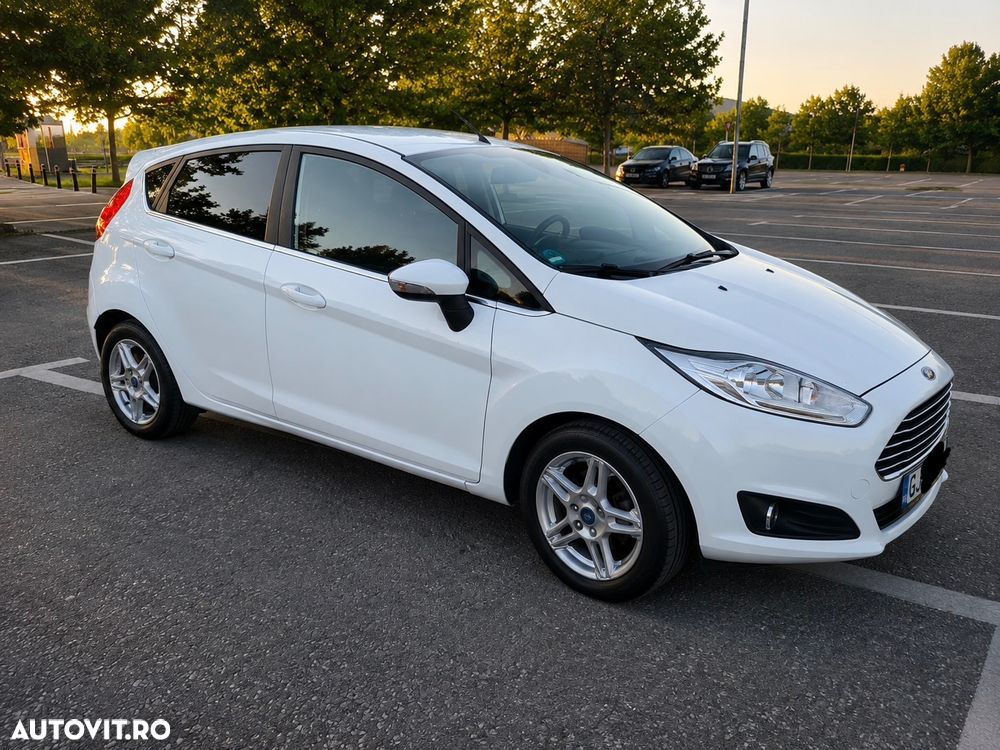 Ford Fiesta - 2