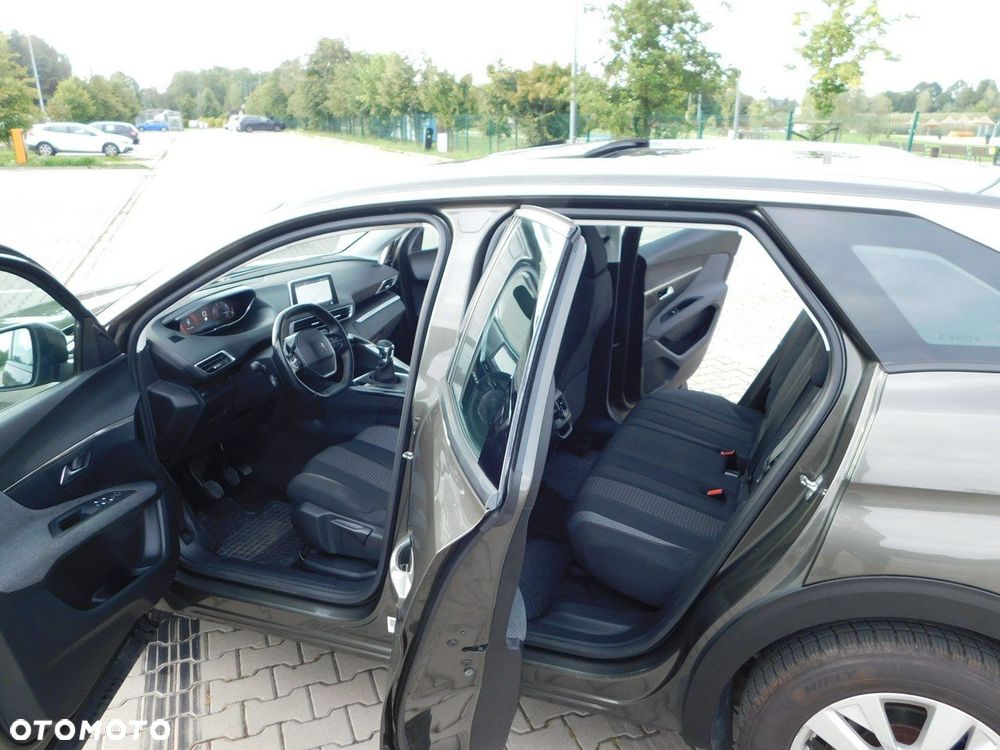 Peugeot 3008 1.5 BlueHDi Active S&S - 13