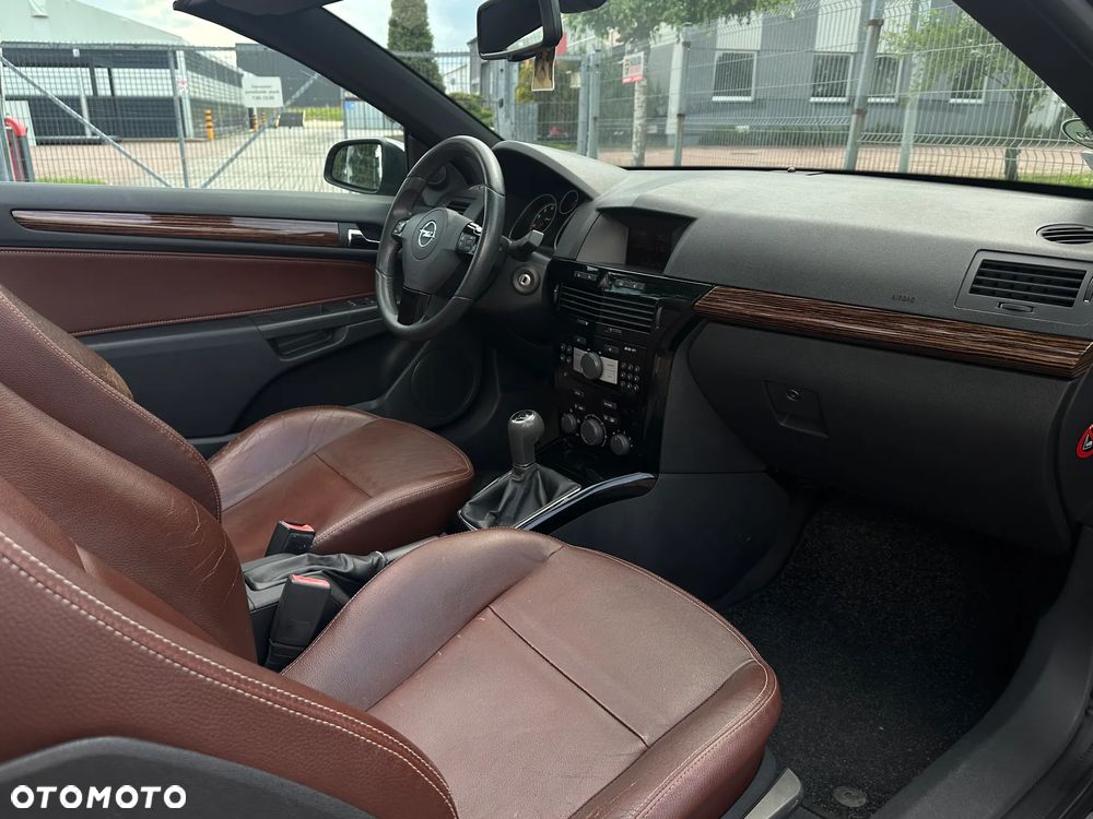 Opel Astra 1.8 Cosmo - 11