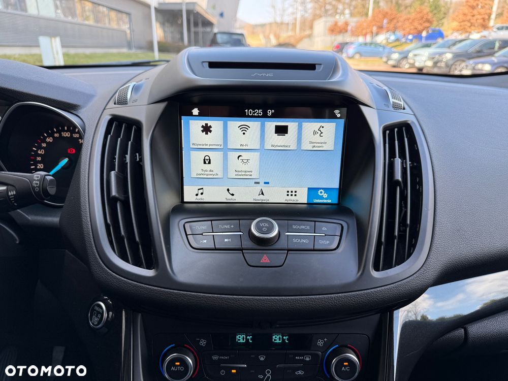 Ford Kuga 1.5 EcoBoost 2x4 Titanium - 16