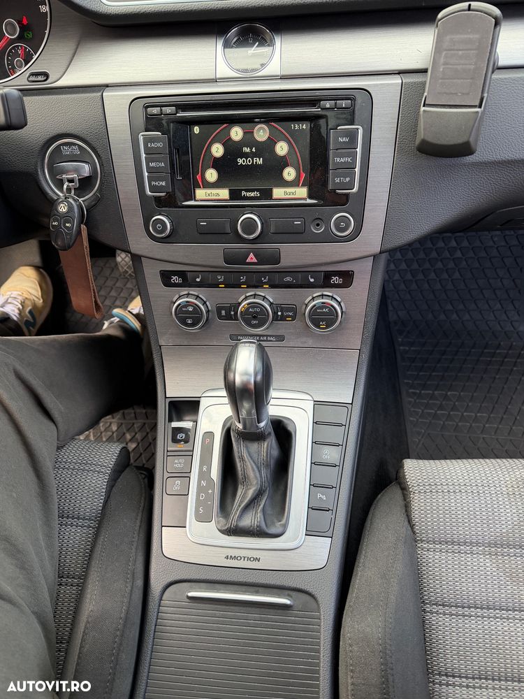 Volkswagen Passat 2.0 TDI 4Motion BlueMotion Technology Comfortline DSG - 1