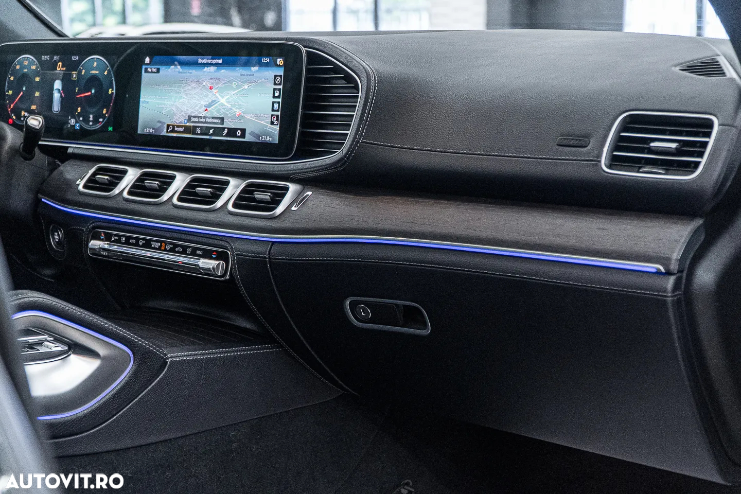 Mercedes-Benz GLE 350 d 4Matic 9G-TRONIC AMG Line - 37