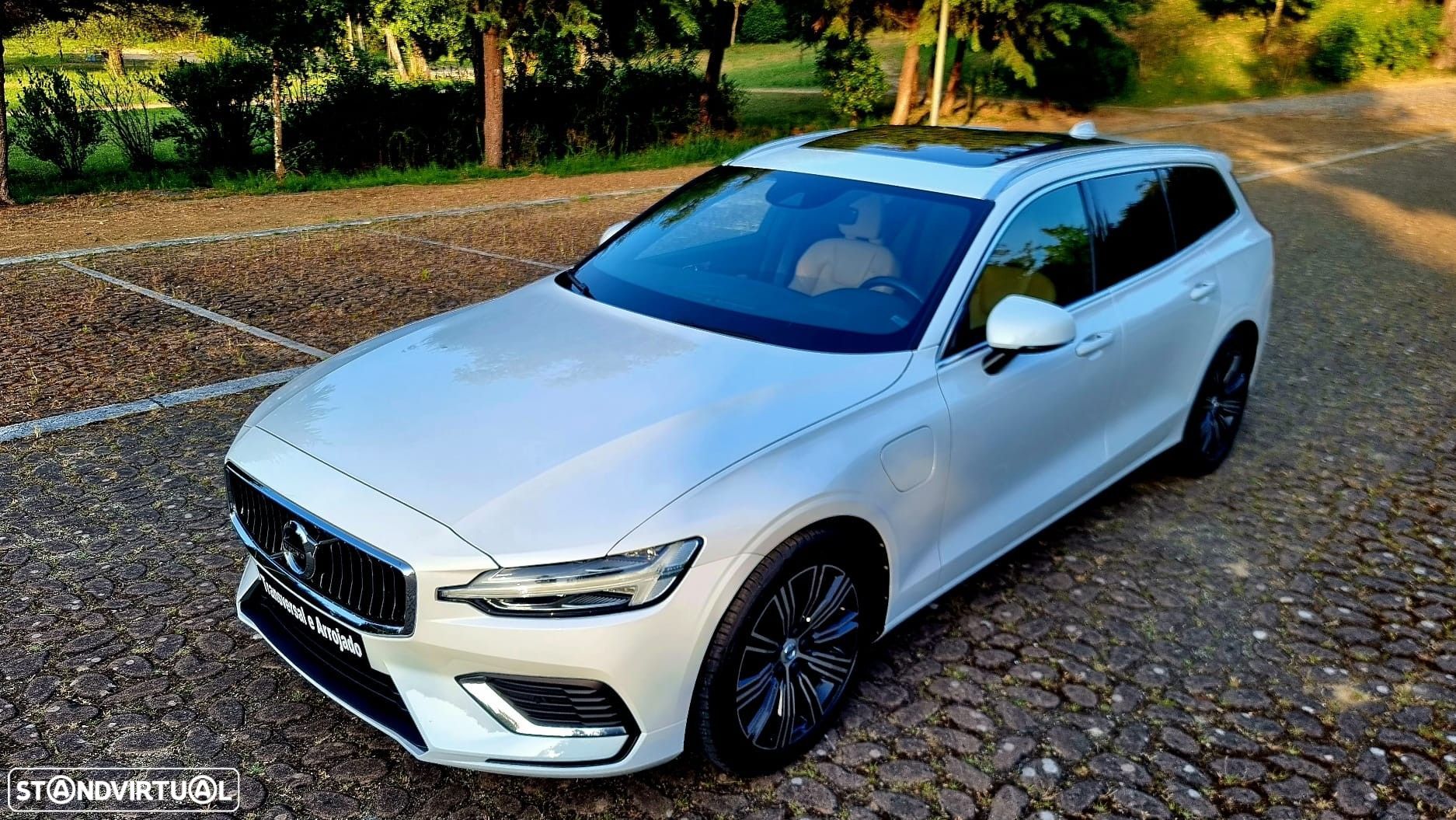 Volvo V60 2.0 T8 AWD TE Inscription - 1