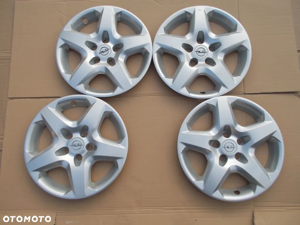 4x Kołpaki 16 Strukturalne Opel Astra H III Zafira B Vectra C Meriva A B 5x110 - 9
