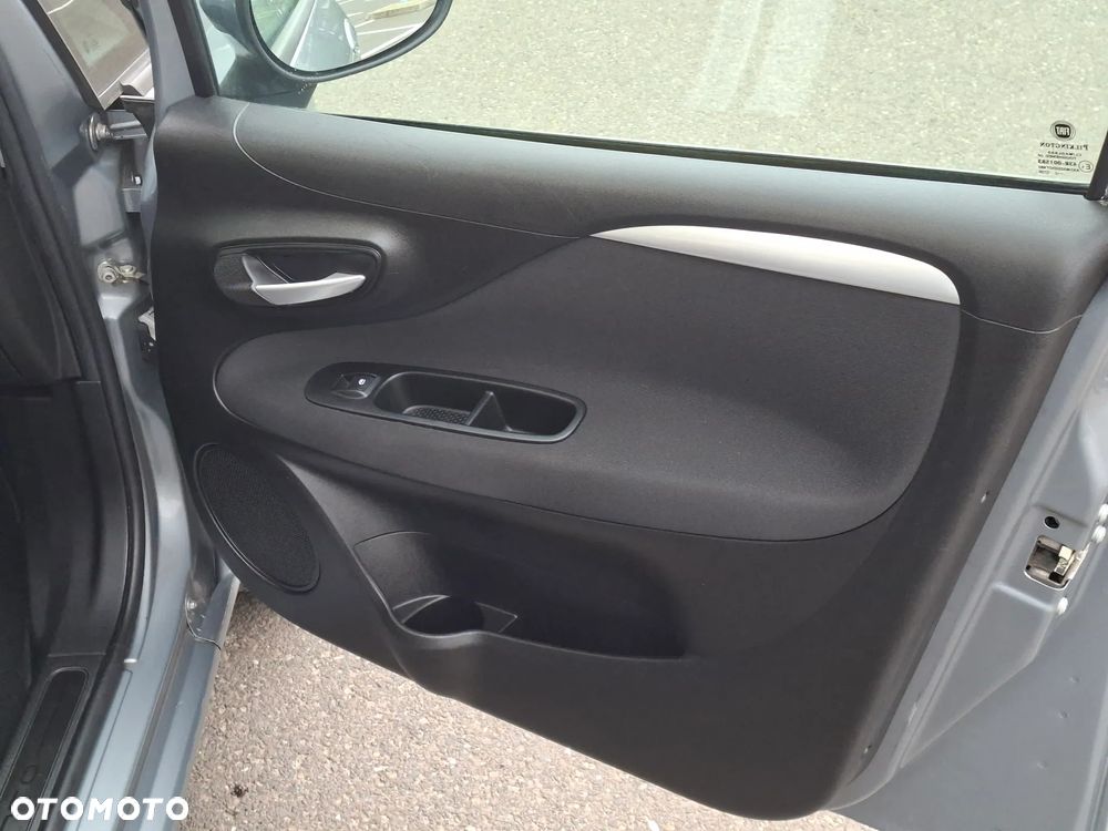 Fiat Punto - 22
