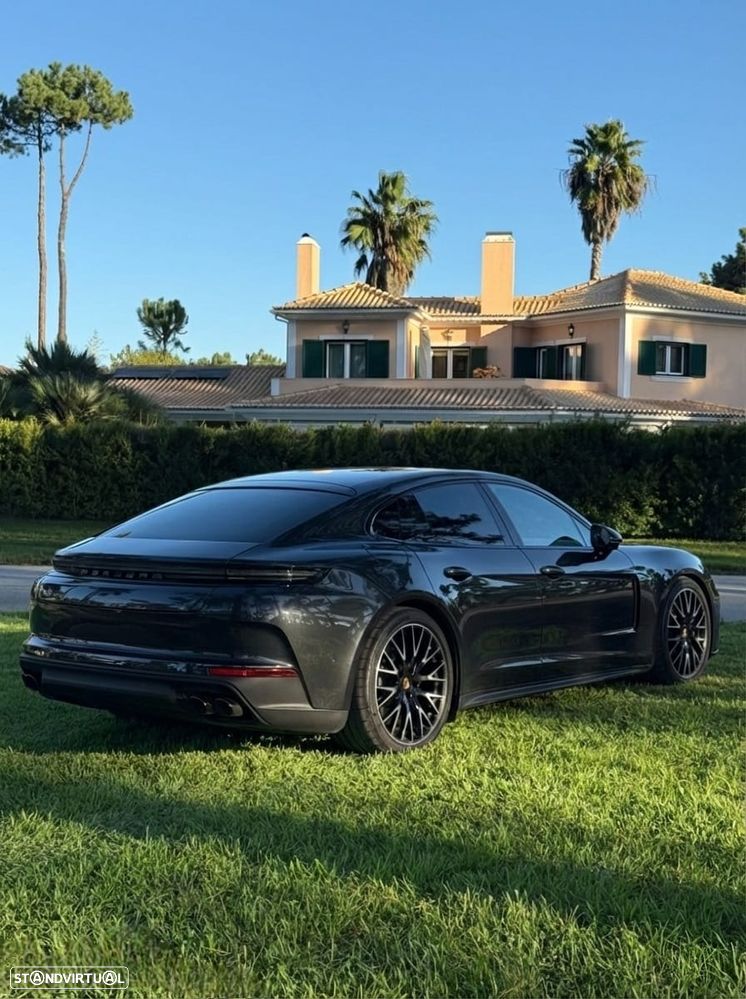 Porsche Panamera 4 E-Hybrid - 5