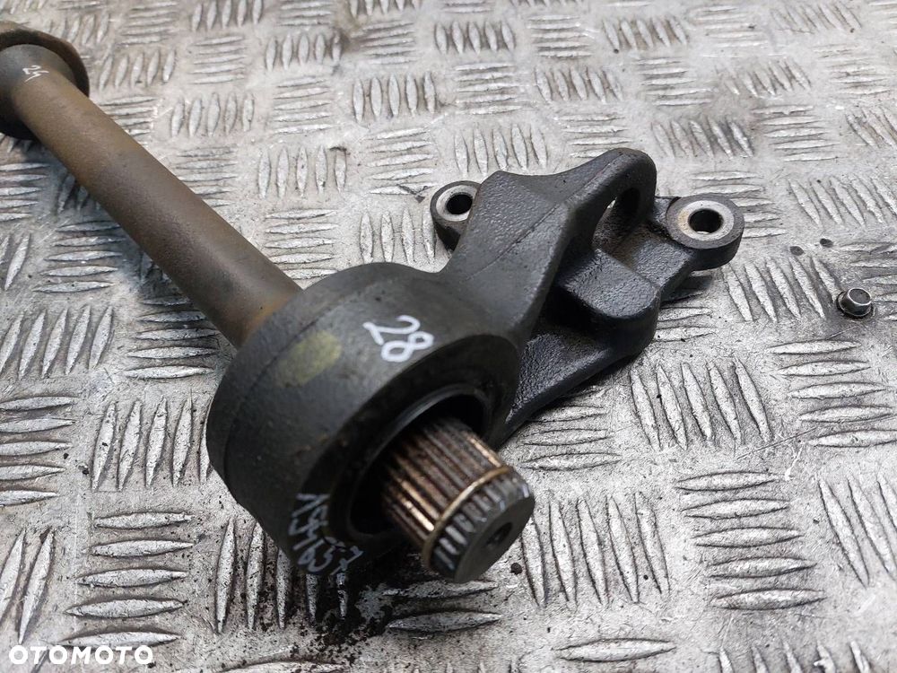 ŁAPA PODPORA PÓŁOŚ PRAWY PRZÓD MAZDA 323F BJ 1.5 16V - 3