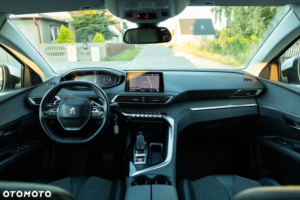 Peugeot 3008 THP 165 EAT6 Stop & Start Allure - 11