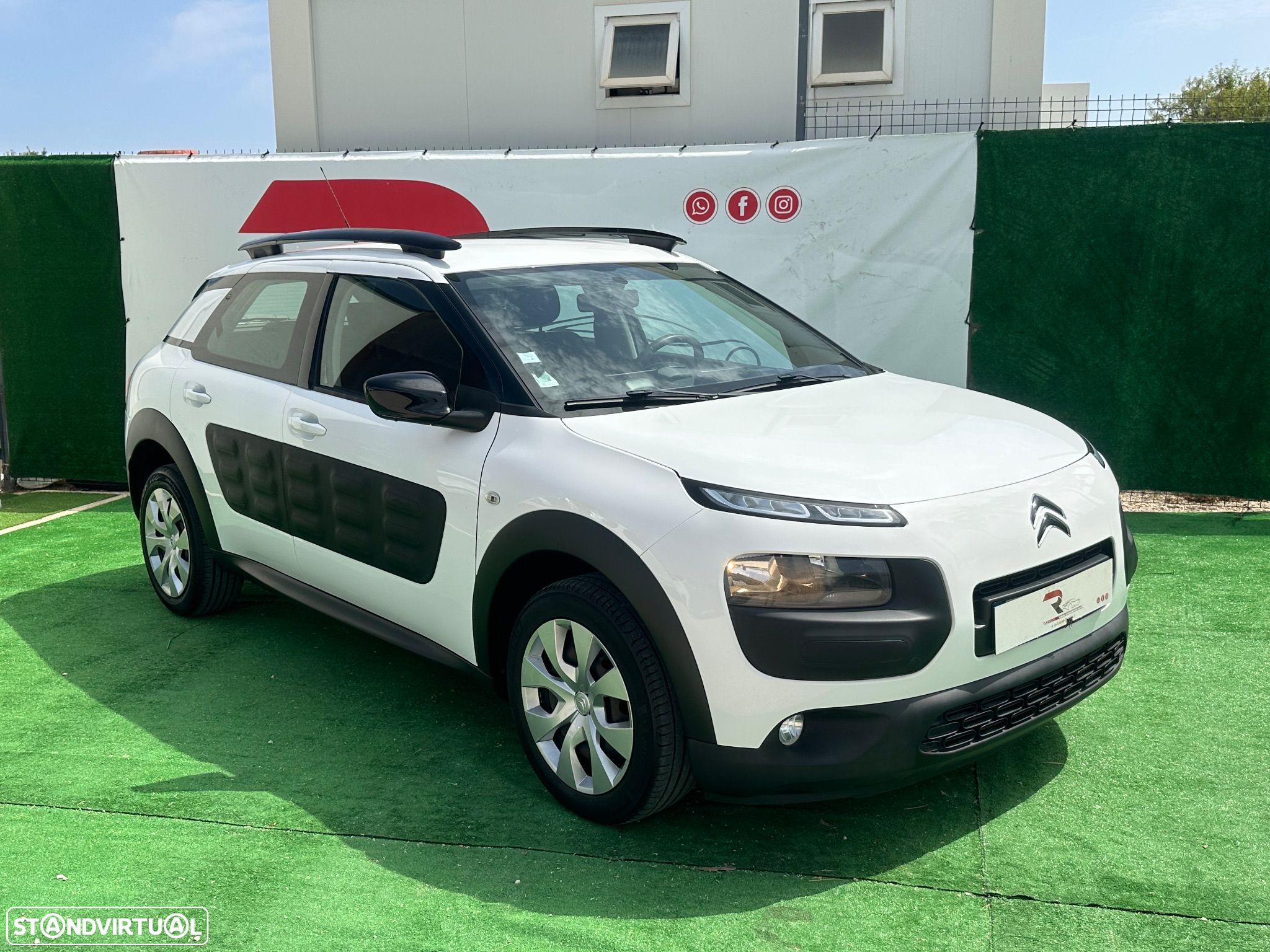 Citroën C4 Cactus 1.2 PureTech Feel - 1