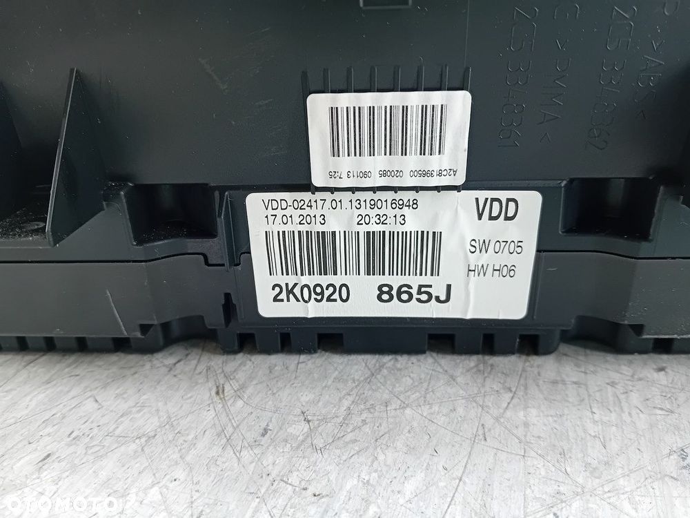 LICZNIK VW CADDY III FL 2K0920865J 1.6 TDI - 6