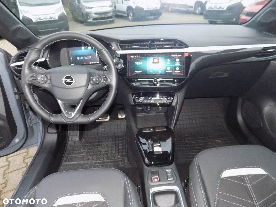Opel Corsa - 12