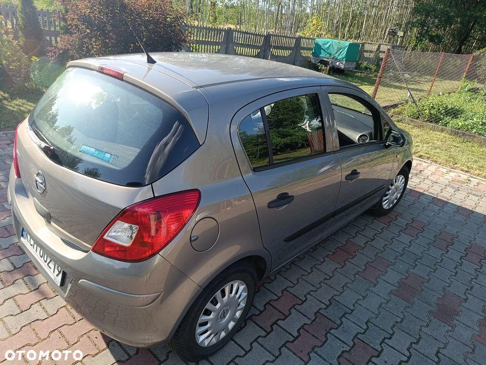 Opel Corsa 1.2 16V Edition / Active - 15